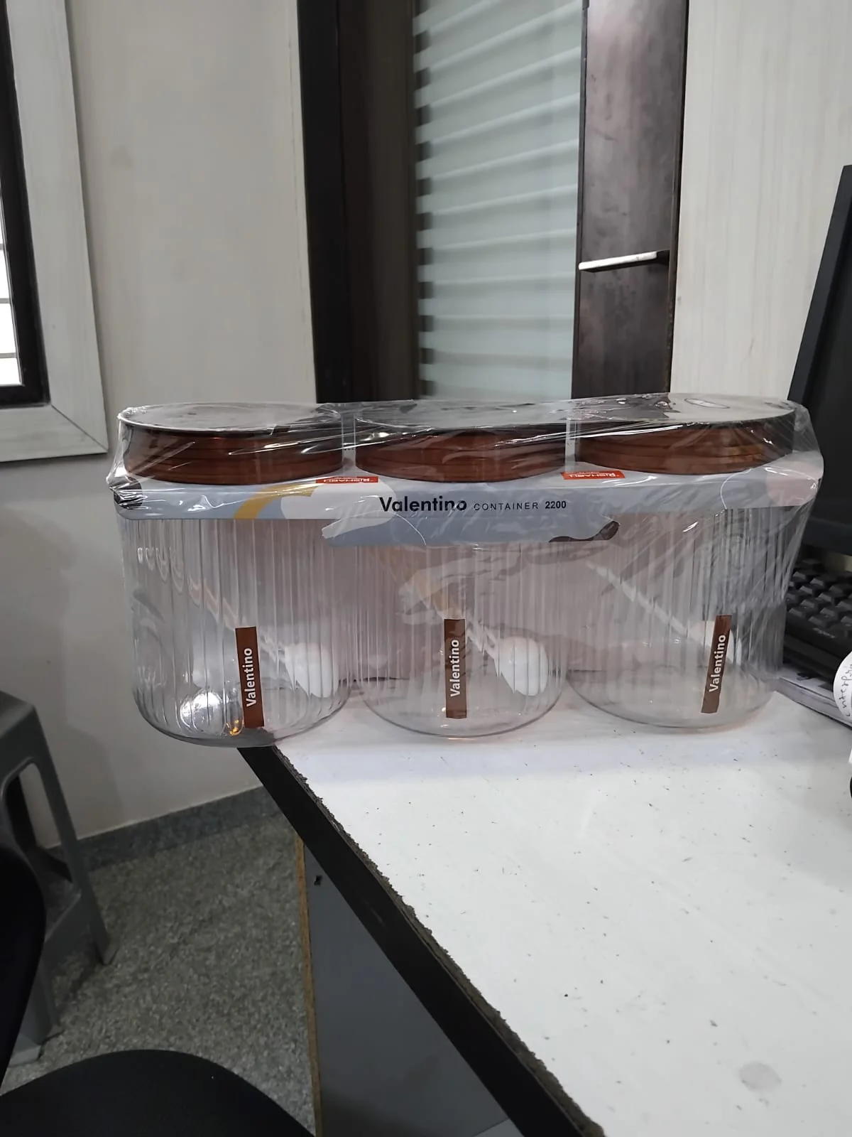 AM2810 Rishabh valentino 2200ml Pet Kitchen Storage Signature PET Container 2200ML (3PC SET) - Image 4