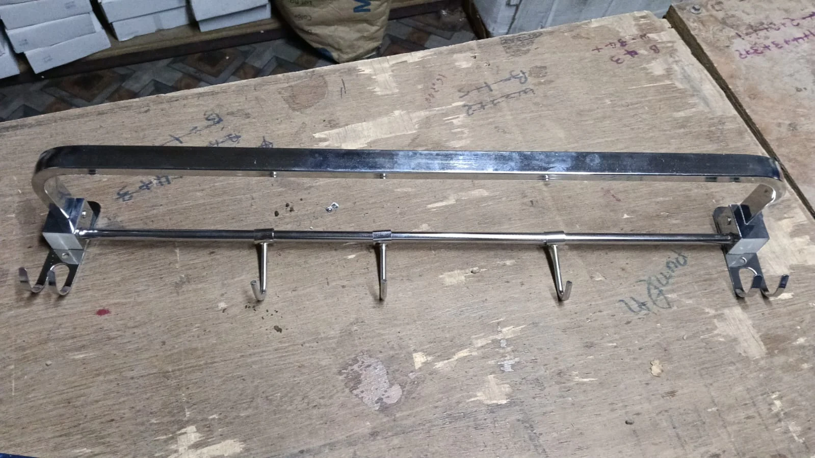 A06524 Stainless Steel Folding Towel Rack with Sliding Hooks (24 inch) - Image 7