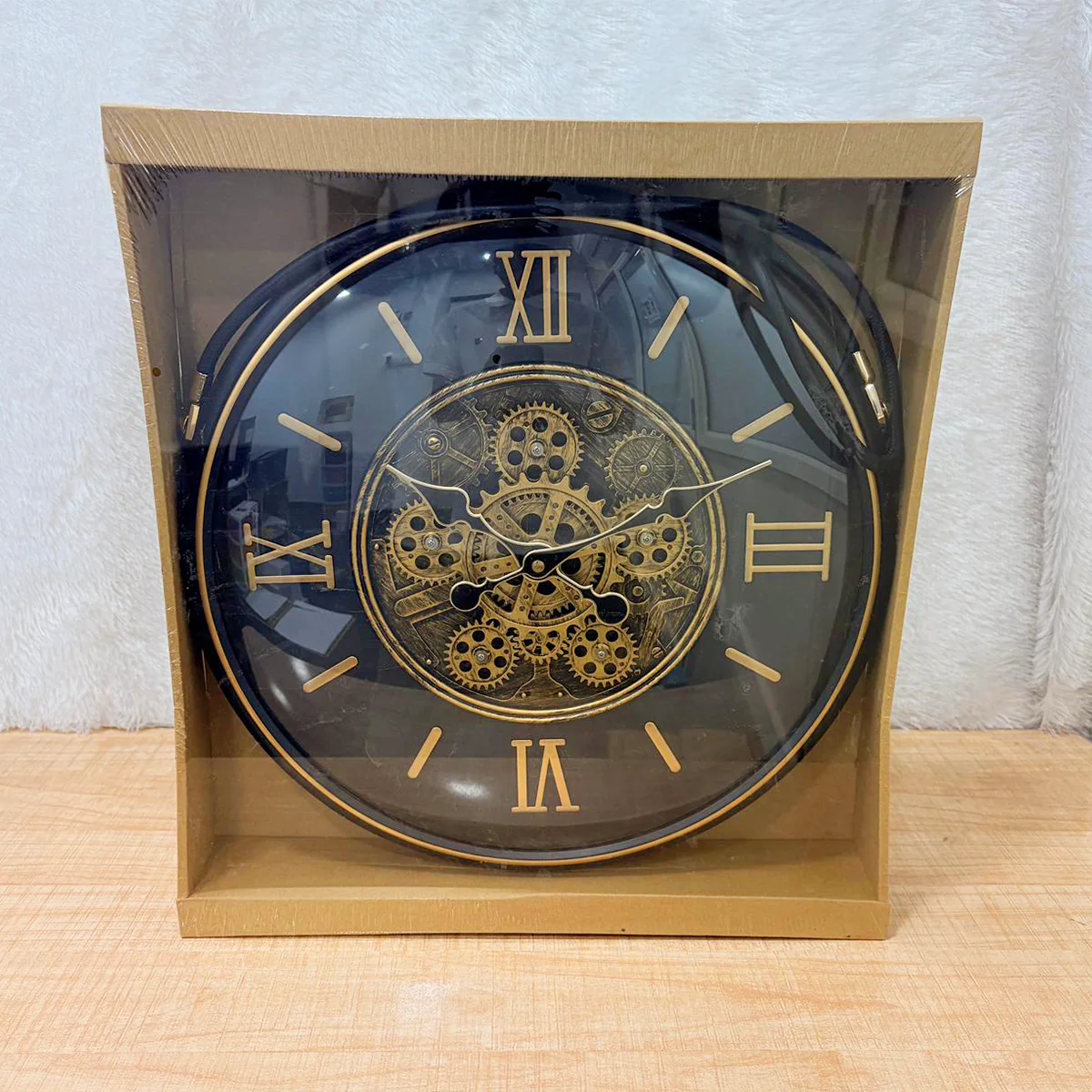 TM0105 Vintage Gear Design Hanging Wall Clock (Black & Gold) - Image 2